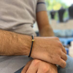 Harfli Siyah Derili  Orta Küp  Bileklik 925 Ayar Gümüş (Zar)